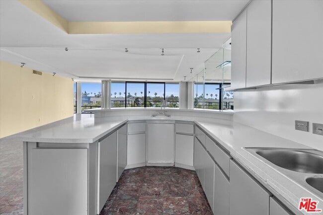 Photo - 4265 Marina City Dr Unit 101