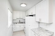 Photo - 1413 Felspar St