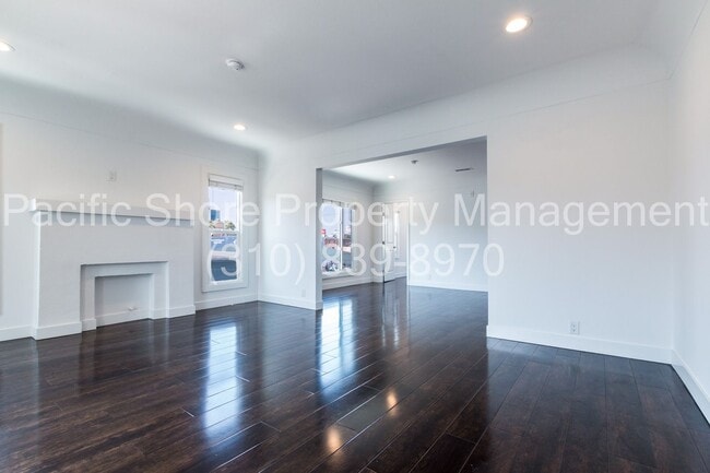 Photo - Mullen Duplex Unit 1295