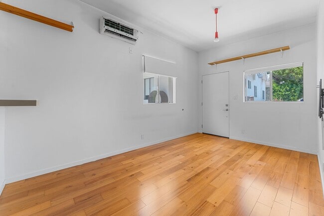 Photo - 2262 Duane St Unit 2262.5