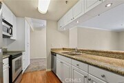 Photo - 838 Pine Ave Unit 402