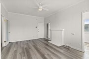 Photo - 608 W 6th St Apartment Unit 05