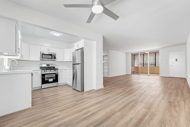 Photo - 1237 Berkeley St Unit 3