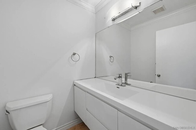 Photo - 3511 Milford Pl