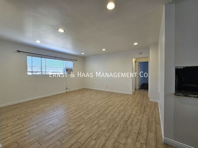 Photo - 2660 E 19th St Unit 03