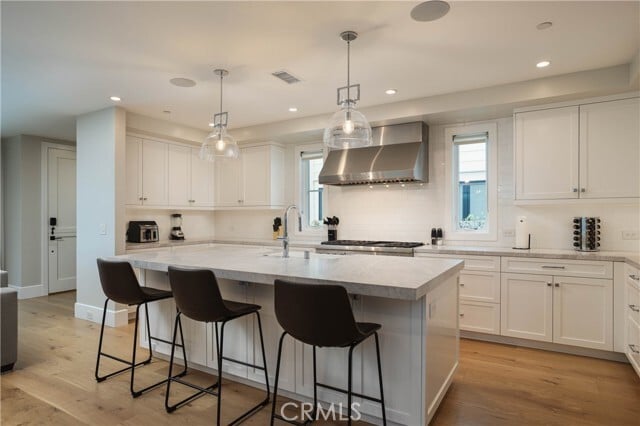 Photo - 711 Marigold Ave
