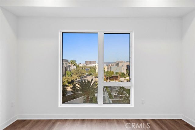 Photo - 3404 Rivington