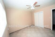 Photo - 154 E C St Unit #D