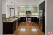Photo - 1304 S Roxbury Dr