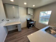 Photo - 705 E Boone St House