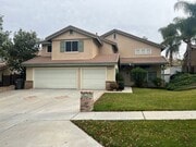 Photo - Beautiful 4 Bedroom Home with Solar, Spacious Yard & 3-Car Garage