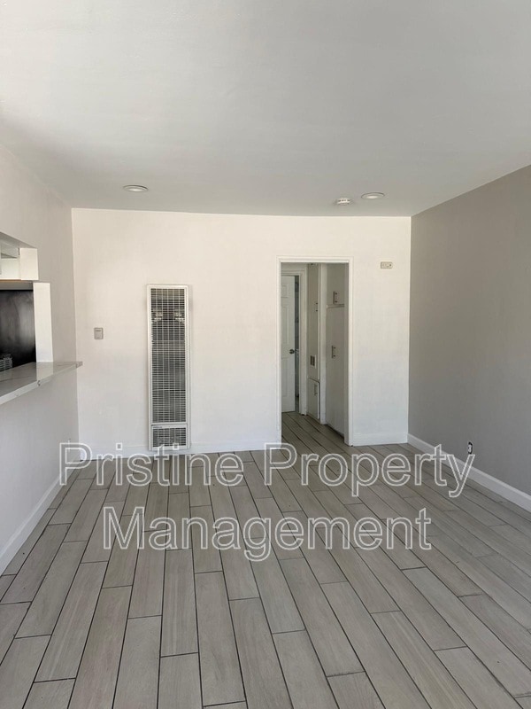 Photo - 16439 California St Unit 1/4