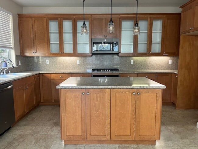 Photo - Now Available – 4 Bedroom, 2.5 Bathroom Ho...