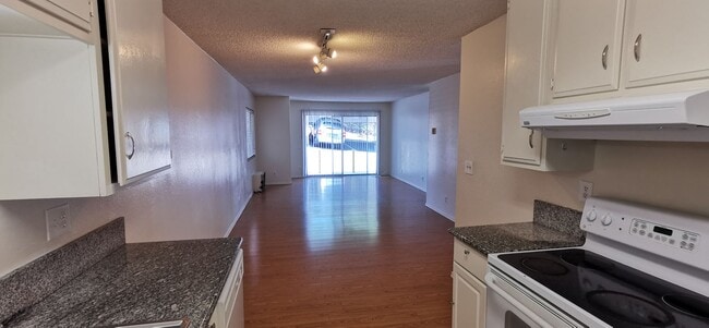 Photo - Apartment For Rent In La Mesa!