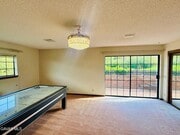 Photo - 527 Westlake Dr