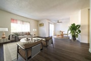 Photo - 1440 Oak Dr Unit B5