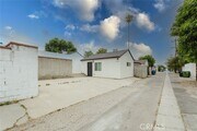 Photo - 6440 Lindley Ave