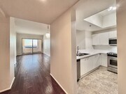 Photo - 525 E Seaside Way