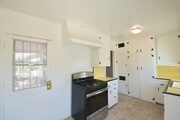 Photo - 5716 Kester Ave Apartment Unit 05
