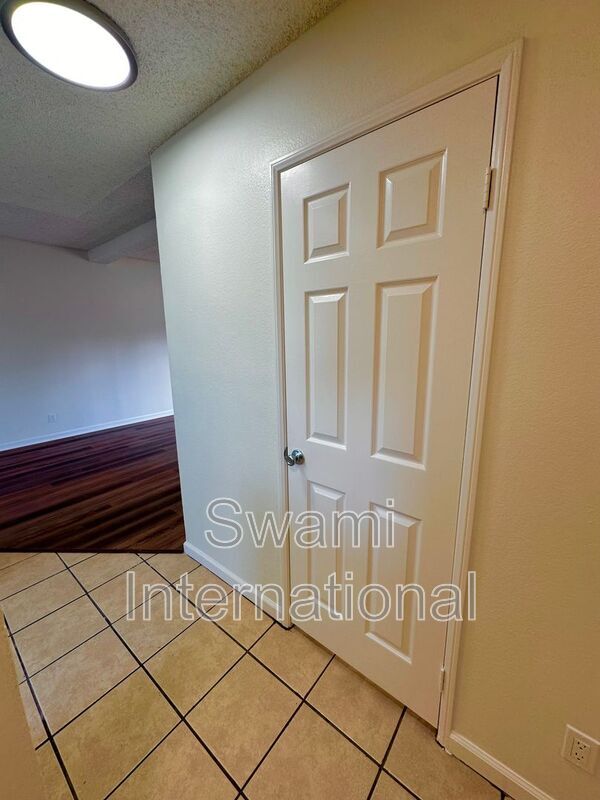 Photo - 14620 Berendo Ave Unit 3