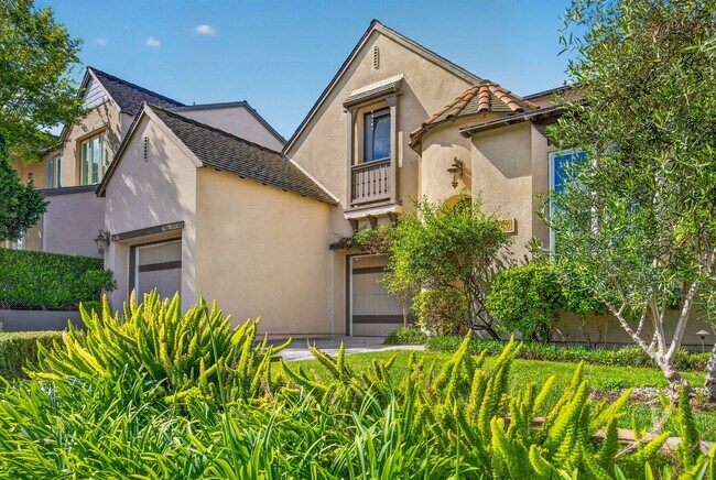 Photo - Elegant Summer Rental in Carmel Valley | Fully Furnished