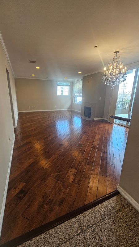Photo - 1049 S Hobart Blvd Unit 305