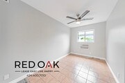 Photo - 2011 Chariton St Unit 3