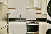 Photo - Center St (734) Unit B
