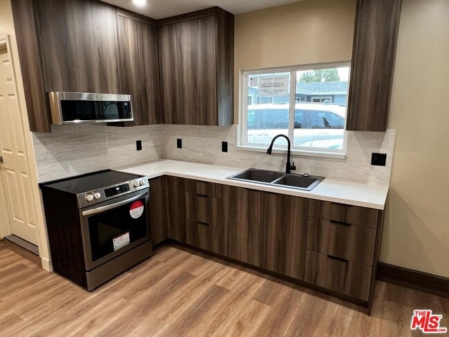 Photo - 15049 Blackhawk St