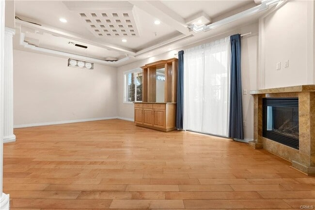 Photo - 732 E Palm Ave