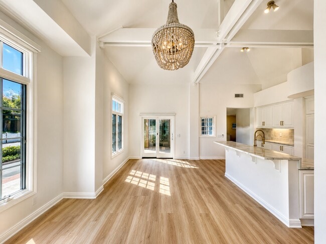 Photo - Bungalow