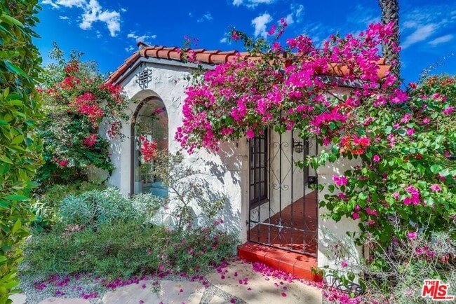 Photo - 1249 Ethel St