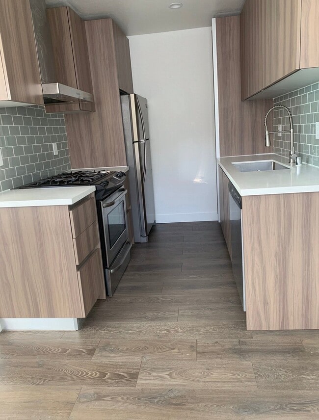 Photo - 11040 Hesby St Unit 204
