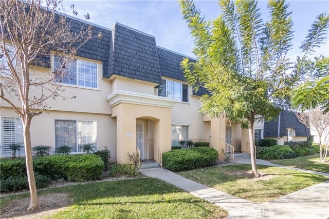 Building Photo - 19216 Hamlin St