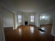 Photo - 2723 Kenwood Ave House