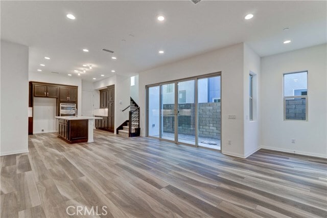 Photo - 130 Spectacle