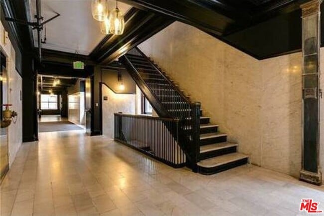 Photo - 460 S Spring St Unit 609