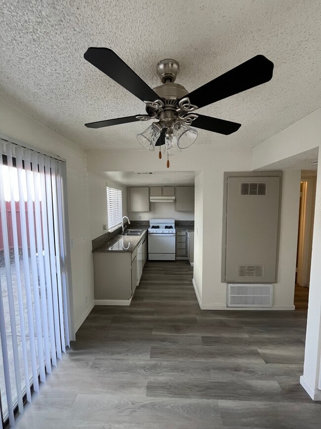 Photo - Mountain View Townhomes