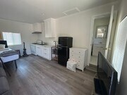 Photo - 4826 Coolidge Ave House Unit #B