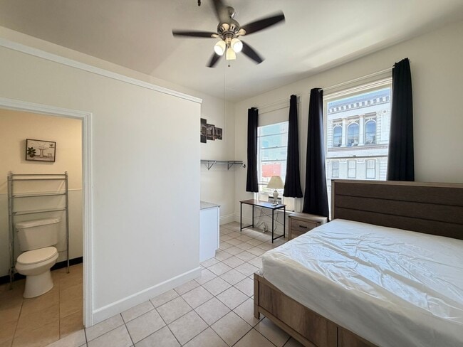 Photo - Fully Furnished Studio! Unit 46