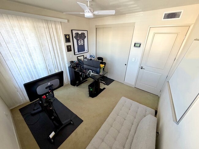 Photo - 848 Irolo St Unit 205