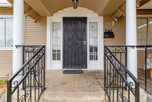 Photo - 10733 Louise Ave