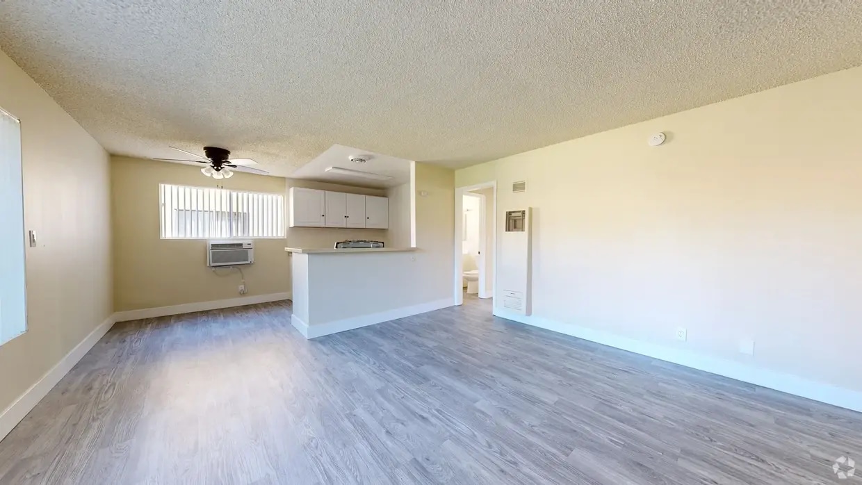 3D Tour - Glen Forest Apartments