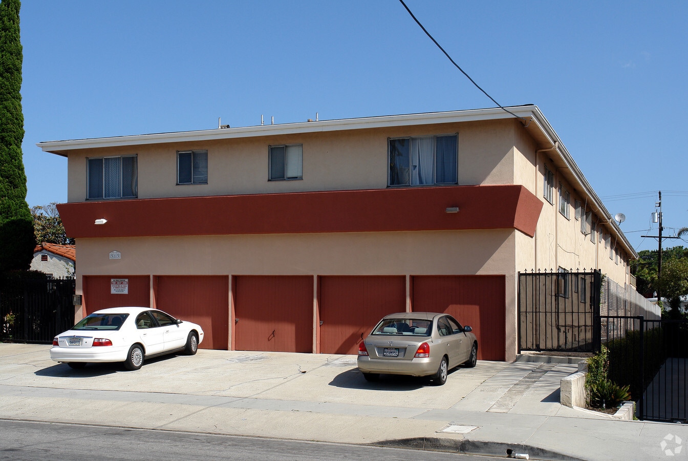 Photo - 313 E Plymouth St