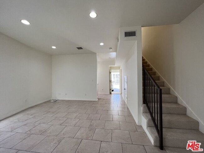 Photo - 520 Columbia Ave