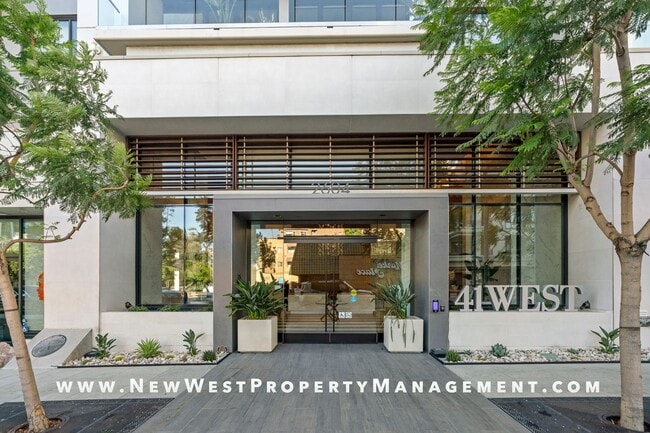 Photo - 2604 Fifth Ave Unit 206