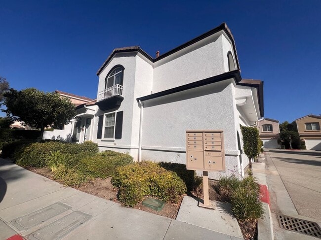Photo - 27934 Crown Ct Cir