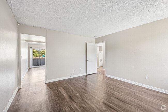 2BR, 2BA - 850SF - Living Room - San Dimas Village
