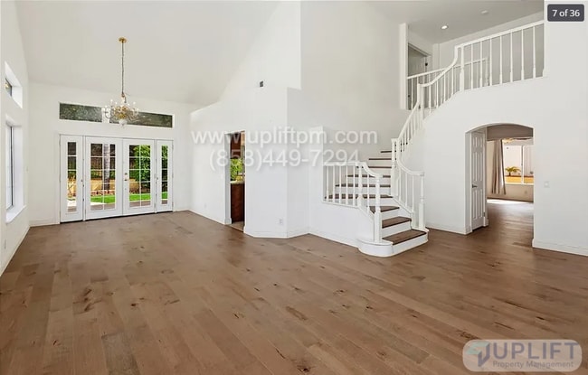 Photo - Spacious 4-Bedroom, 3-Bath Home Just Minut...