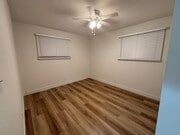 Photo - 532 Stewart Dr